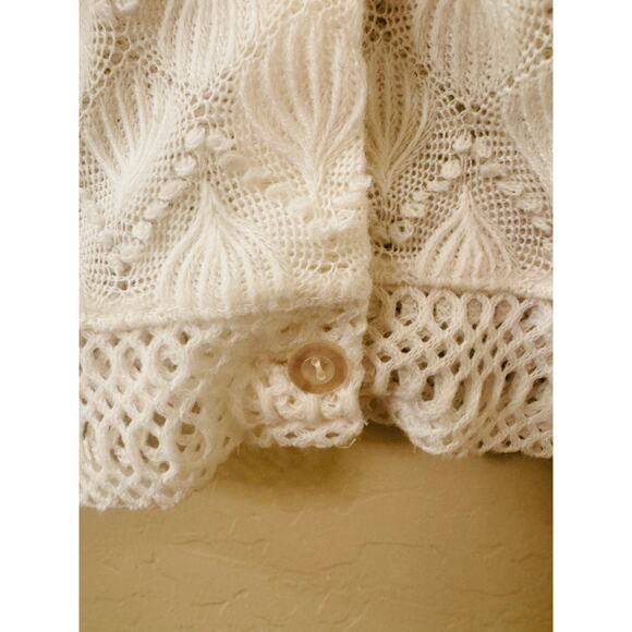 Vintage White Crochet Button Front Long Sleeve Cardigan Sweater Size Large - Picture 10 of 14